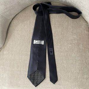 Gianni Versace tie in great condition